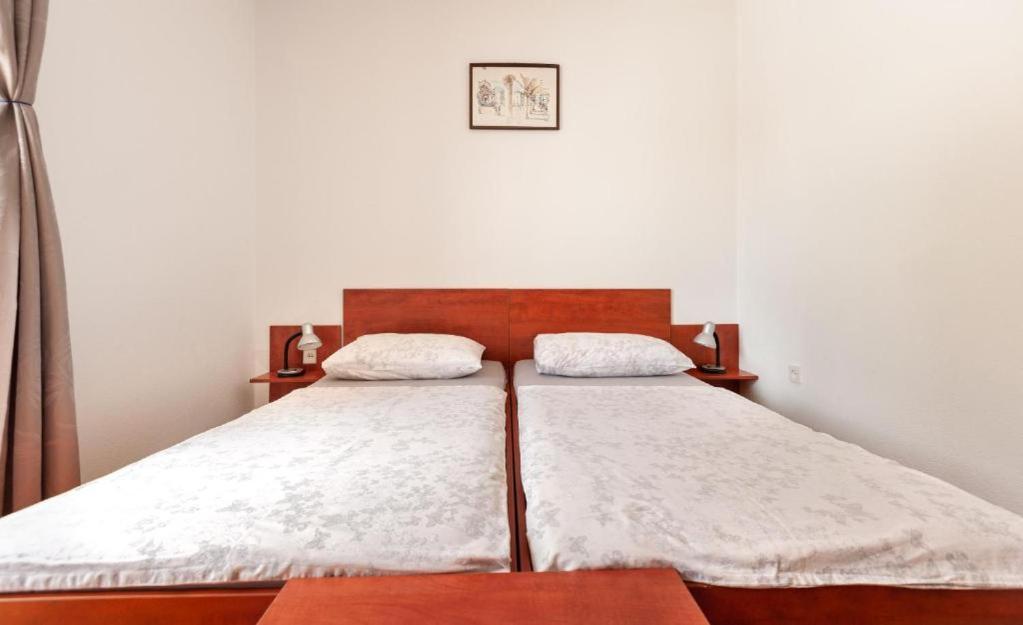 Maribela Apartments Trogir Eksteriør bilde